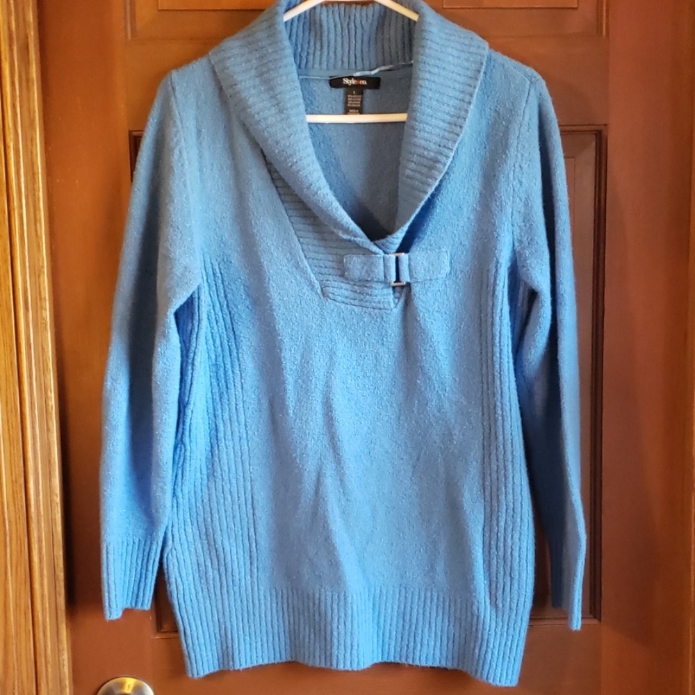 Long blue sweater